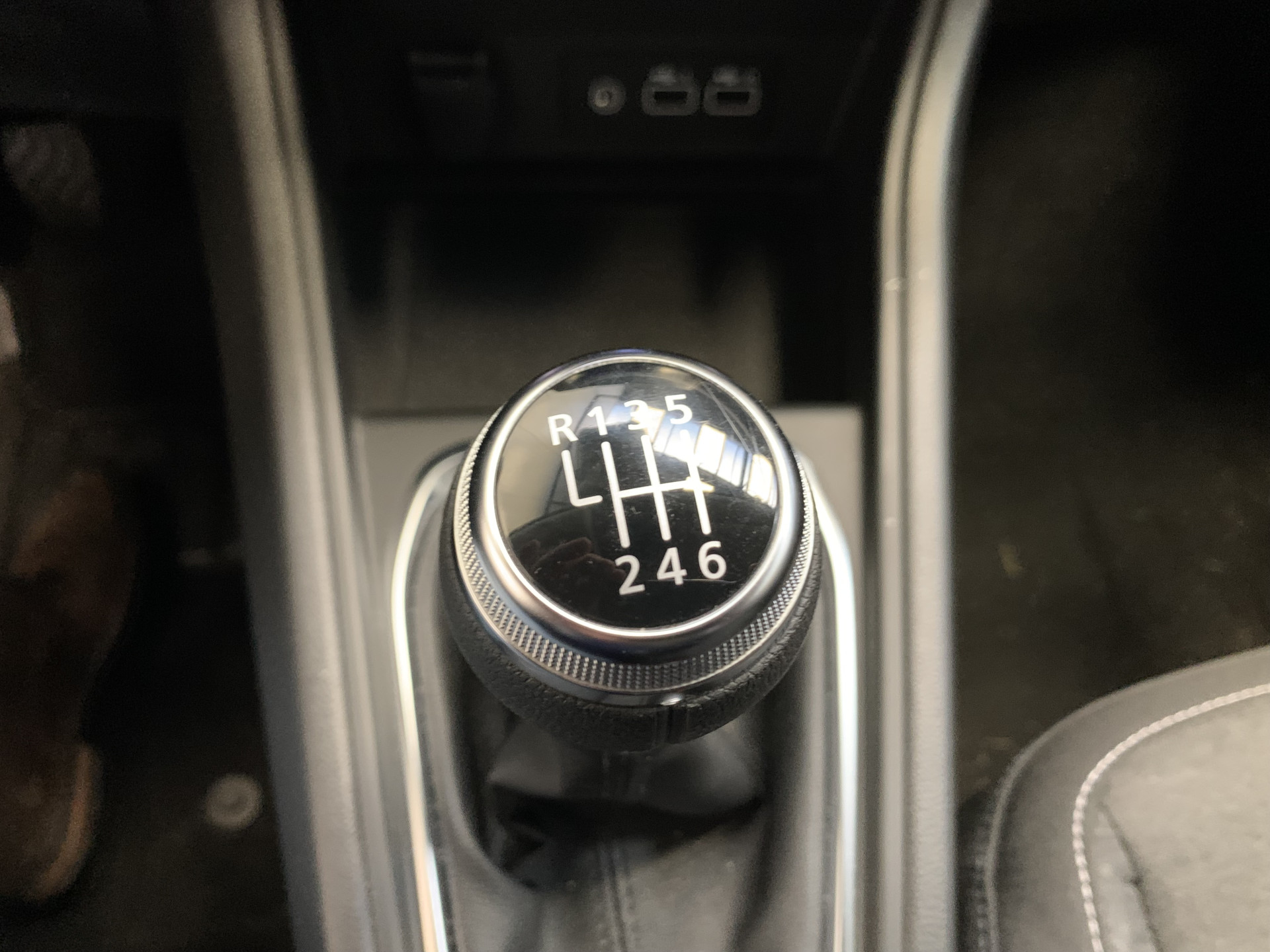 40856625-22.jpg