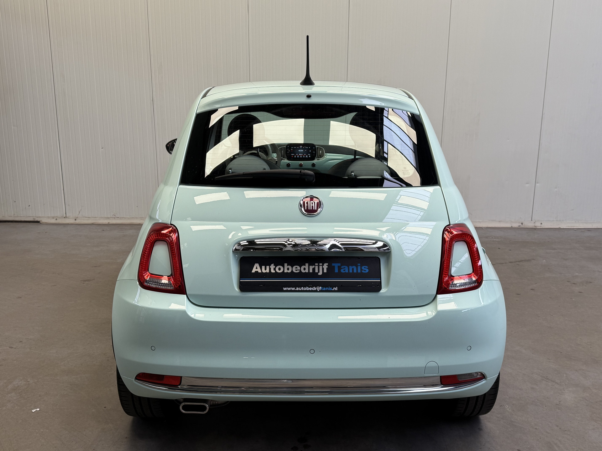 47918818-36.jpg